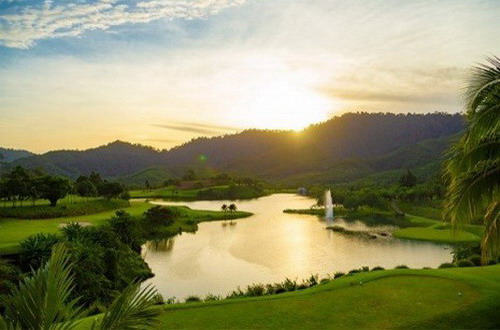 Khao Lak resort golf
